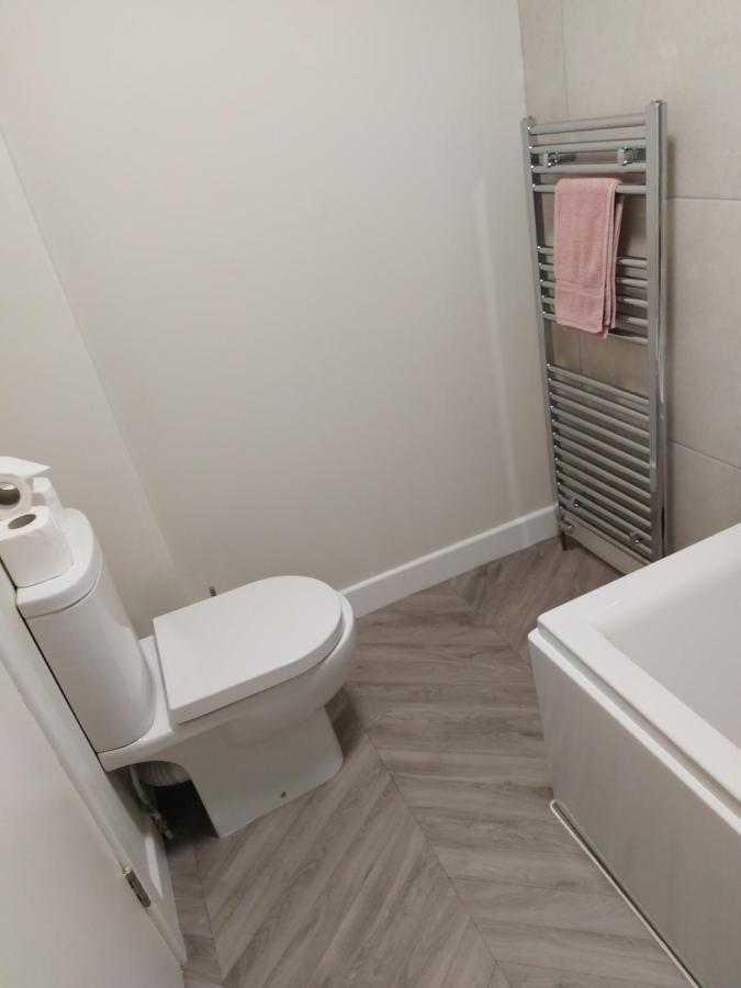 The Plaza Suites High St Bangor Екстер'єр фото